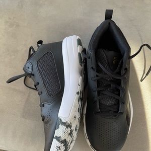 Under Armour men’s UA lockdown 5